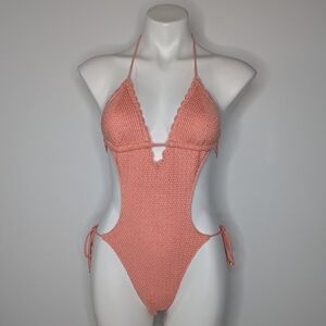 Victoria's Secret Peach Crochet Cutout Strappy One Piece Swimsuit XS